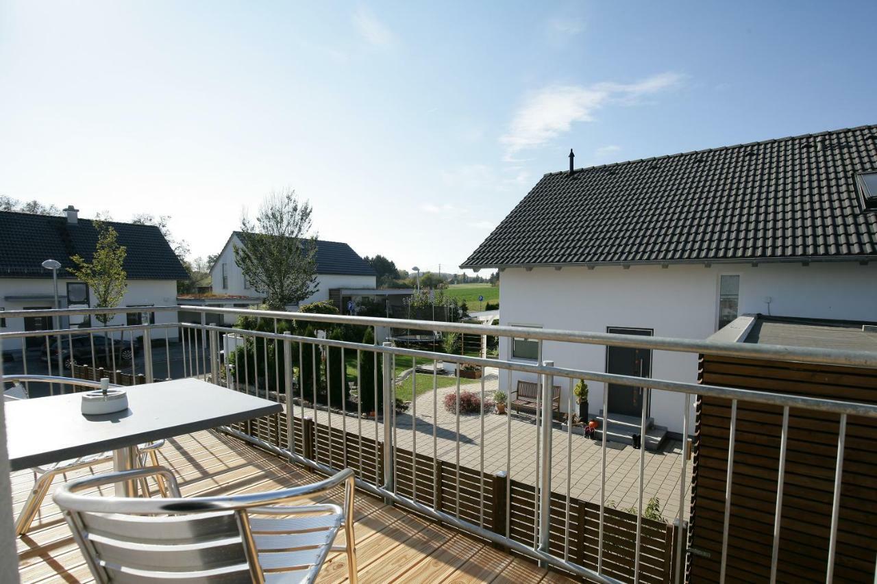 Apartments Am Baronenwald Goppingen Bagian luar foto